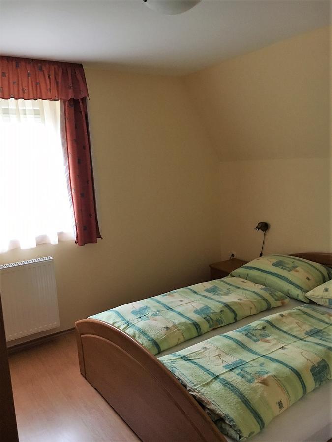 Katalin Apartmanhaz ザラカロシュ エクステリア 写真